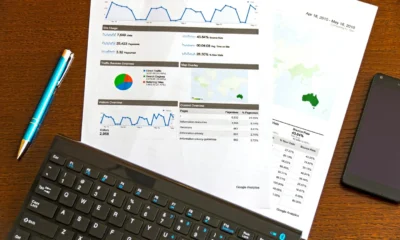 Pantalla de panel de comercio electrónico para solicitar revisión google merchant center y comprobar incidencias del catálogo